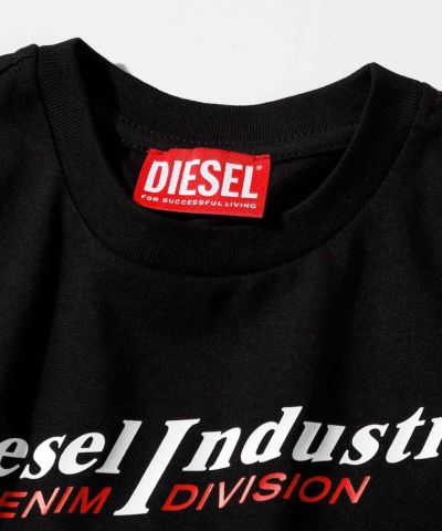 DIESEL(ディーゼル)Kids & Junior ブランドロゴ半袖Tシャツカットソー