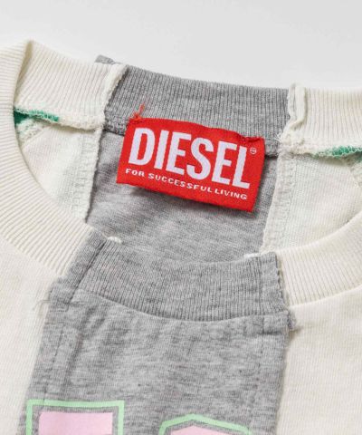 DIESEL(ディーゼル)Kids & Junior ブランドロゴグラフィック半袖Tシャツカットソー