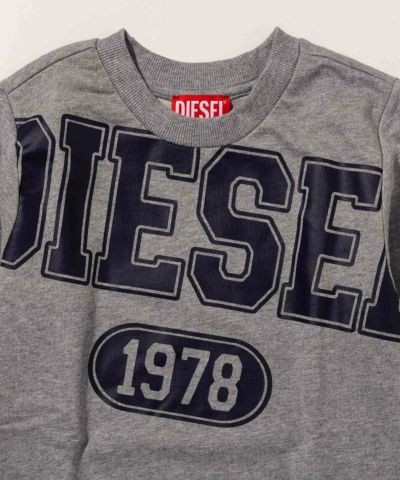 DIESEL(ディーゼル)Kids & Junior ブランドロゴスウェットプルオーバー