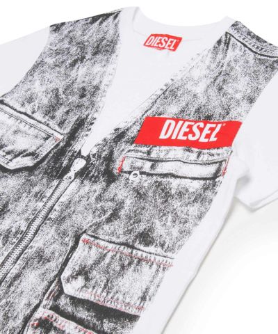 DIESEL(ディーゼル)Kids & Junior ブランドロゴベスト風半袖Tシャツカットソー