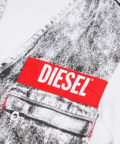 DIESEL(ディーゼル)Kids & Junior ブランドロゴベスト風半袖Tシャツカットソー