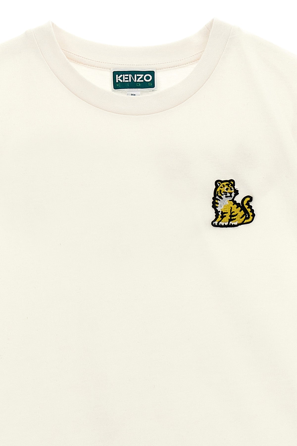 ロゴ パッチ Tシャツ