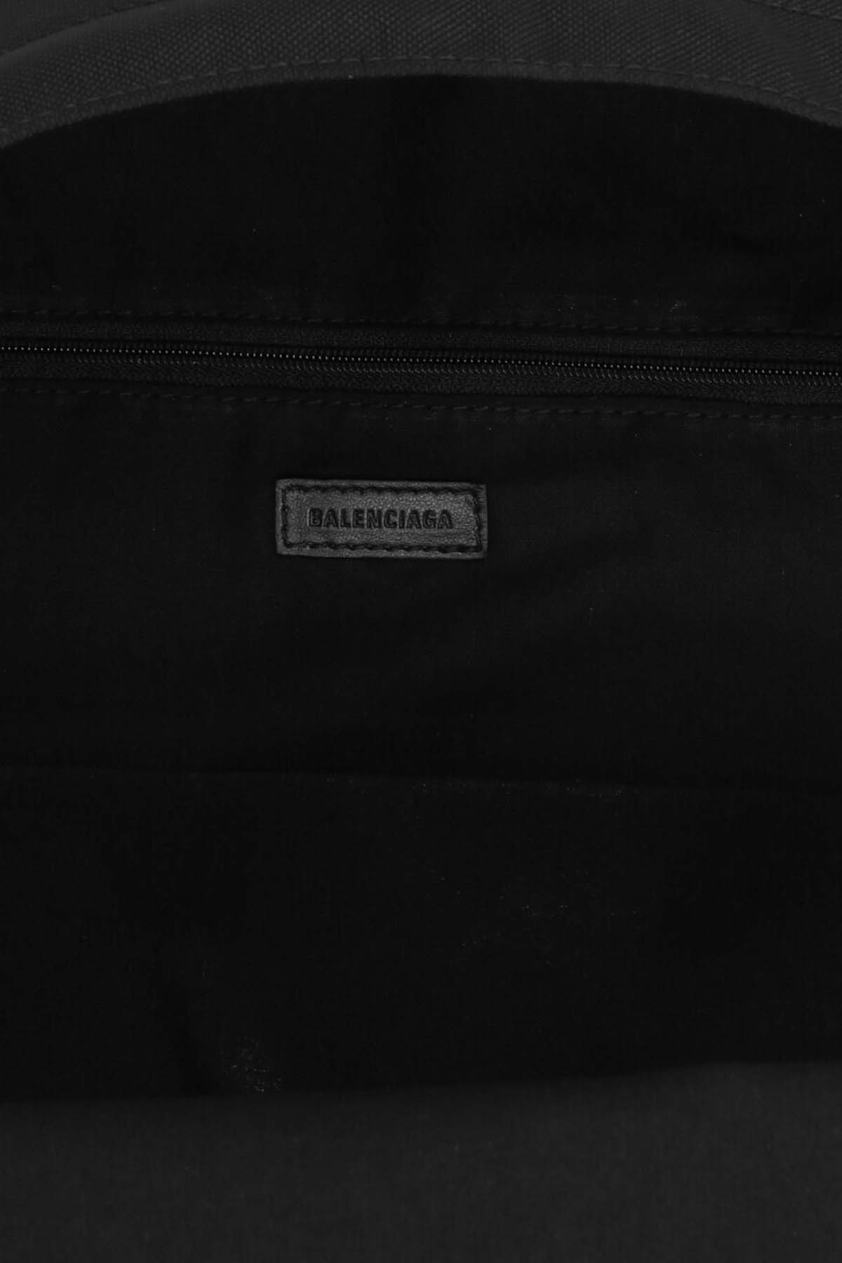 'Explorer' バックパック