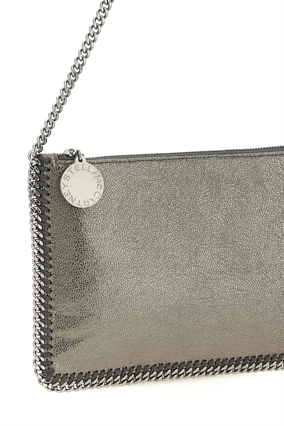 'Falabella' クラッチ