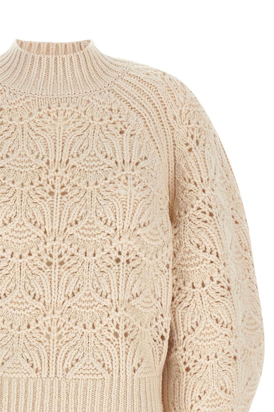 'Hypnotic Cable Knit' セーター