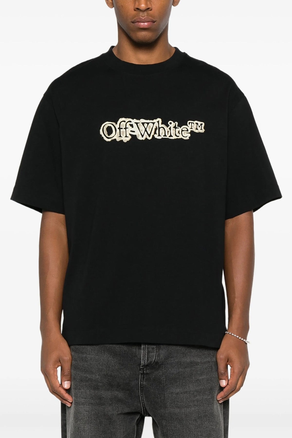 'Cloudy Arrow Skate' Tシャツ