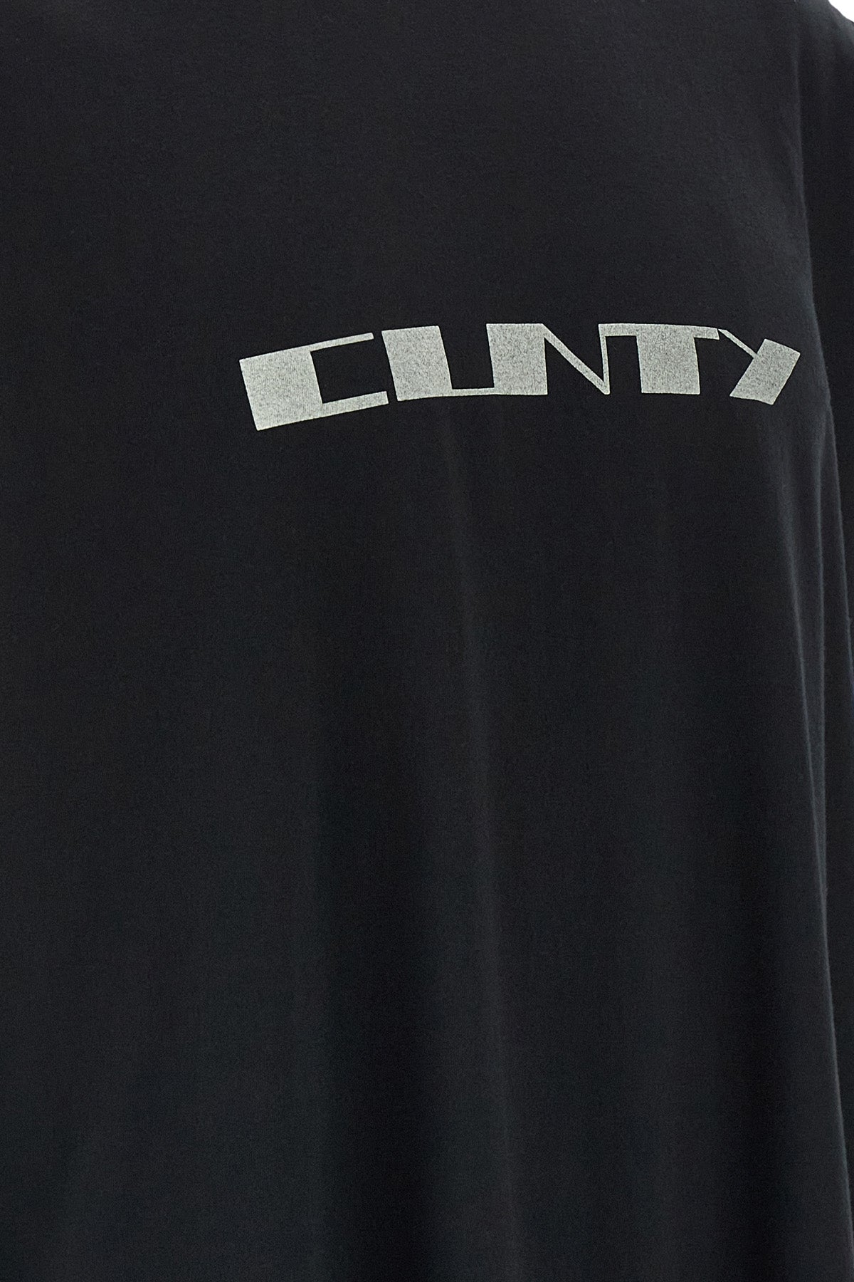 'Trap T' トップ