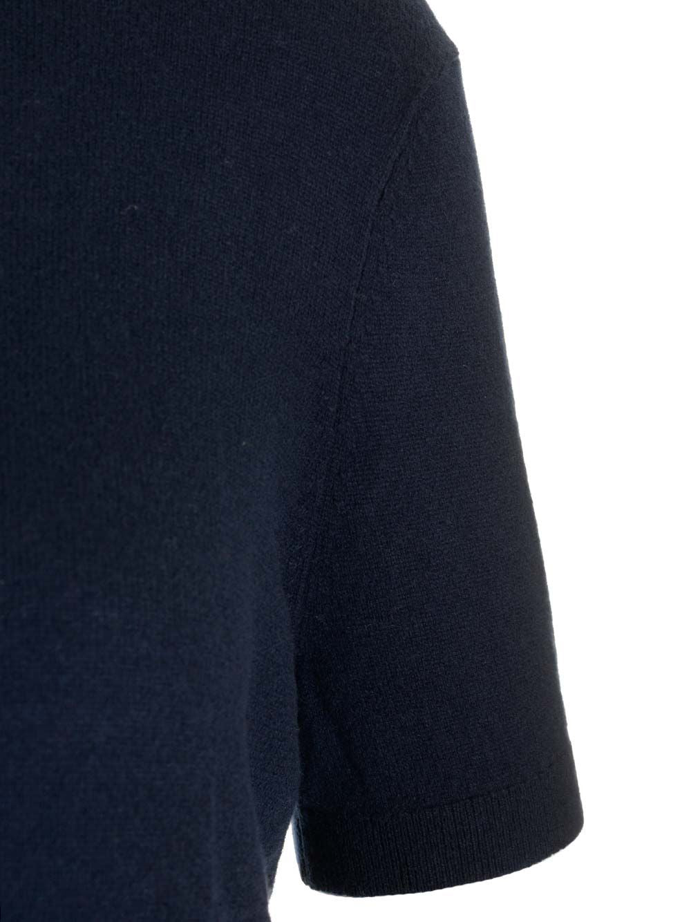 ストレッチ カシミア Tシャツ ウィズ ア ルーズ フィット
