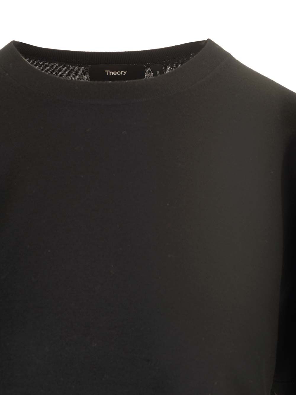 セオリー Tシャツ ウィズ オーバーサイズ フィット アンド クロップド ラウンド ネック アンド ショート