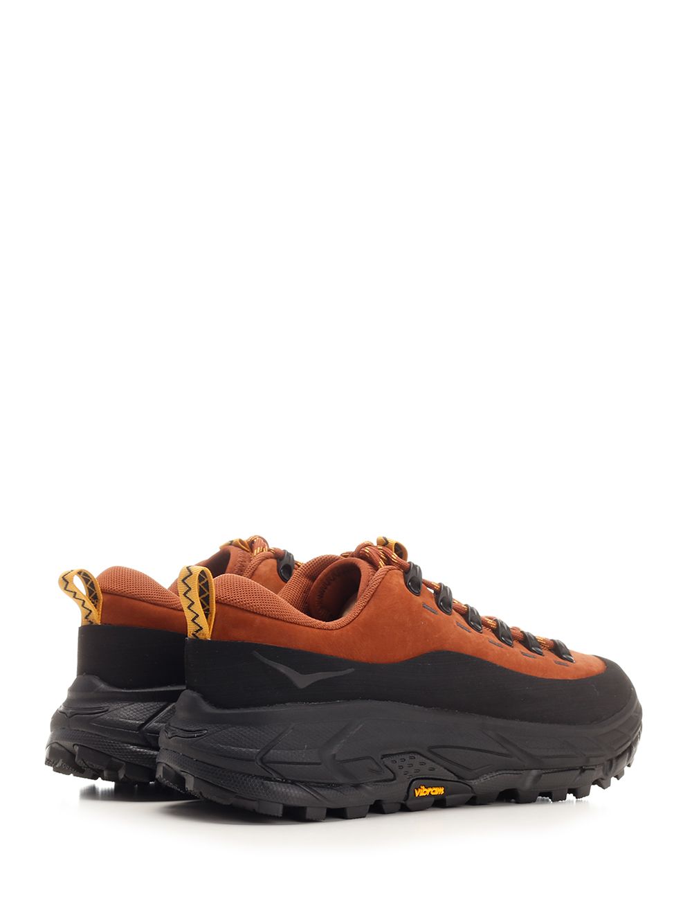 シューズ HOKA イン ブラック ヌバック ウィズ メタル