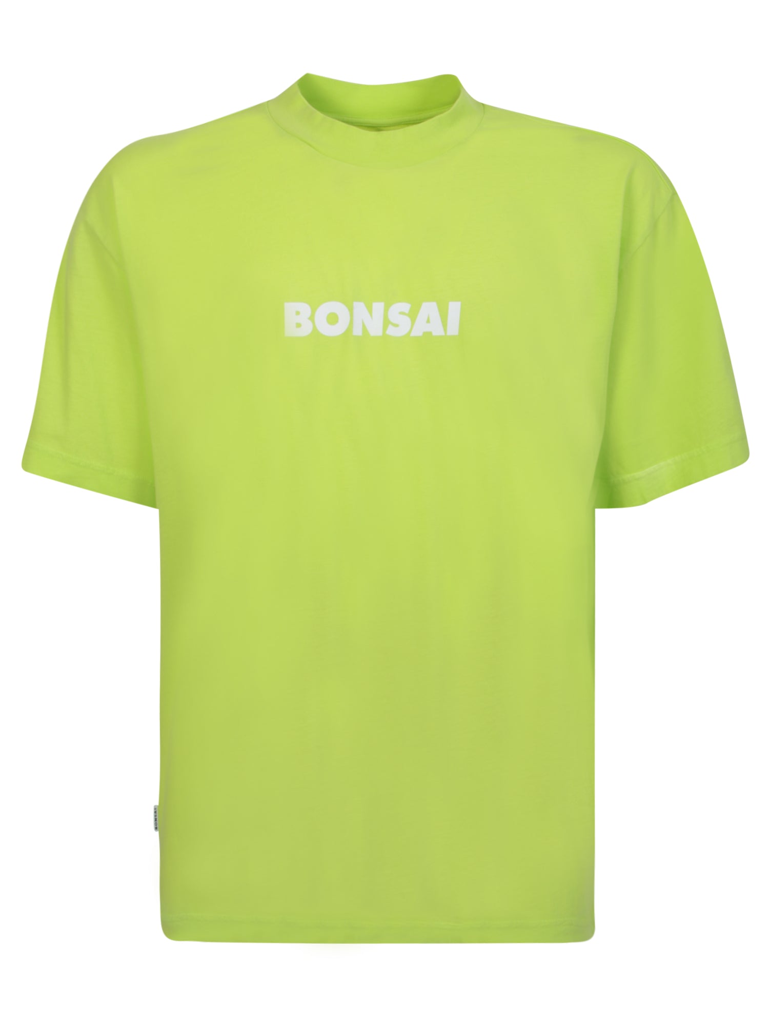 レギュラー グリーン ロゴ Tシャツ オン ア プロジェクト アンド イン ア フレッシュ アンド ニュー ウェイ