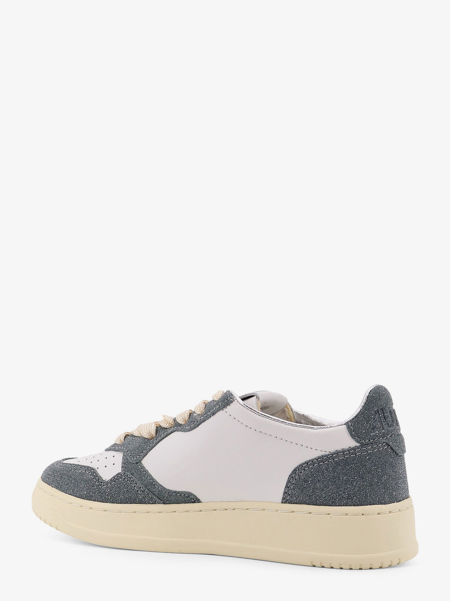MEDALIST LOW レザー ローカット スニーカー