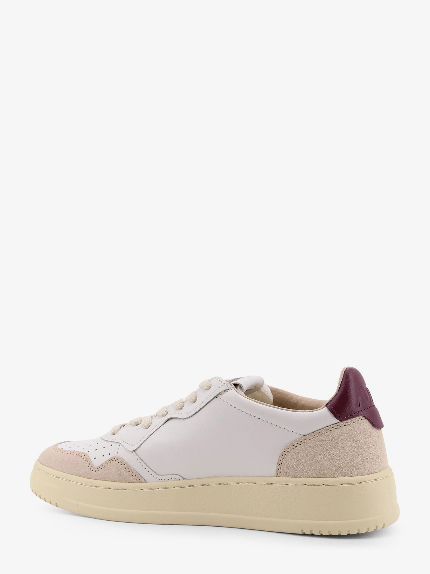 MEDALIST LOW レザー ローカット スニーカー