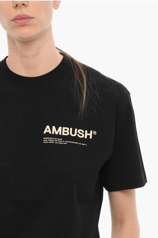 ソリッド カラー クルーネック Tシャツ ウィズ コントラスティング ロゴ
