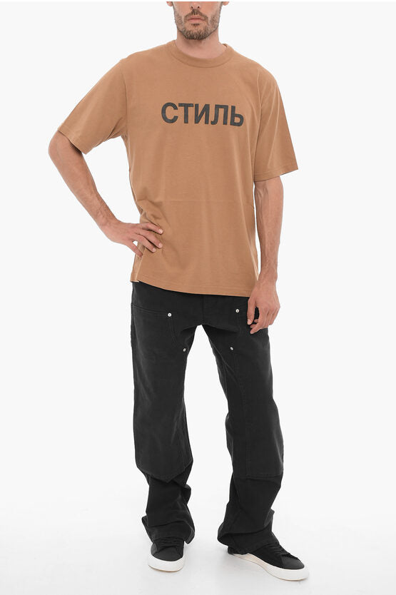 ソリッド カラー クルーネック Tシャツ ウィズ コントラスティング プリント