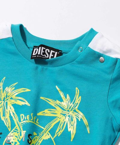 DIESEL(ディーゼル)Baby グラフィックデザイン半袖Tシャツカットソー