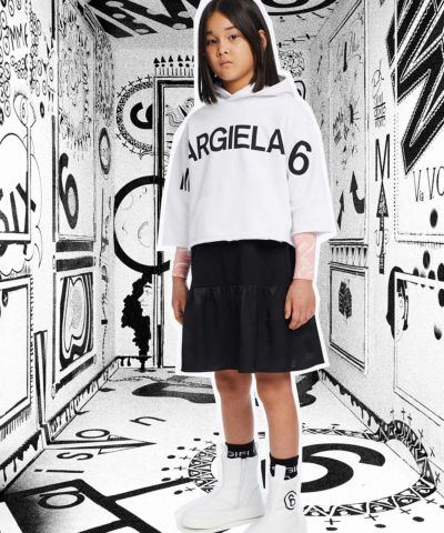 MM6 Maison Margiela(エムエム6 メゾン マルジェラ)Kids & Junior ブランドロゴ長袖フーディー