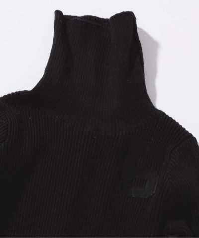 MM6 Maison Margiela(エムエム6 メゾン マルジェラ)Kids & Junior ワンポイント長袖ニット