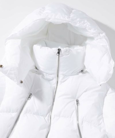 MM6 Maison Margiela(エムエム6 メゾン マルジェラ)Kids & Junior ジップアップショートダウンジャケット