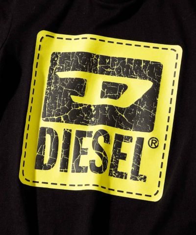 DIESEL(ディーゼル)Kids & Junior ブランドロゴ半袖Tシャツカットソー