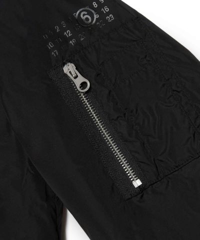 MM6 Maison Margiela(エムエムシックス)Kids & Junior ワンポイントブランドロゴジップアップブルゾン