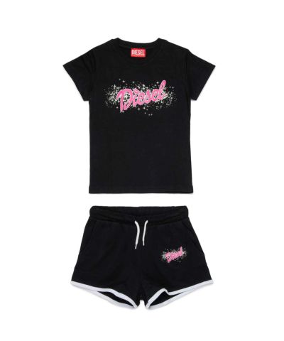 DIESEL(ディーゼル)Kids & Junior ブランドロゴ半袖Tシャツショートパンツセットアップ