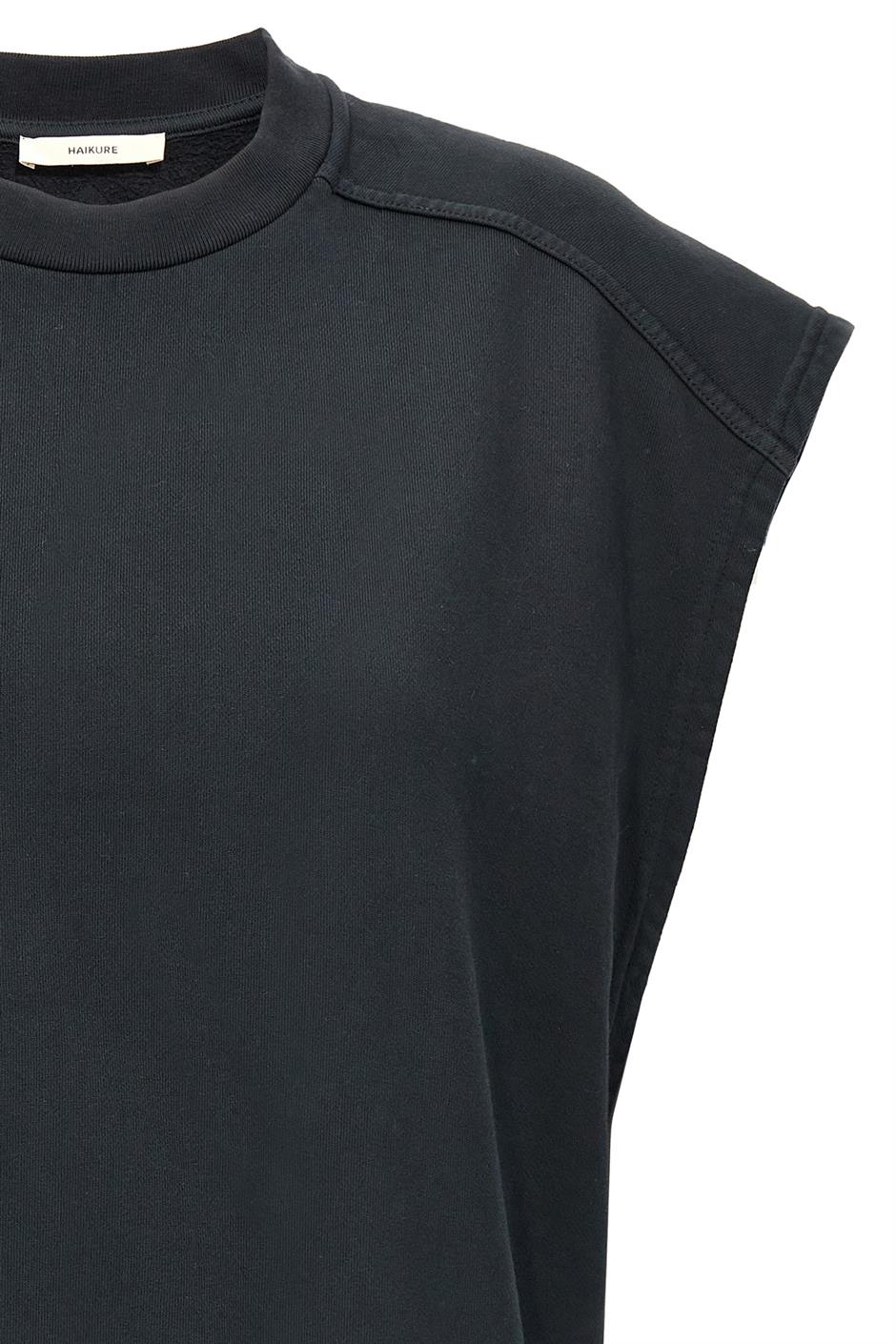 'Ellie' トップ