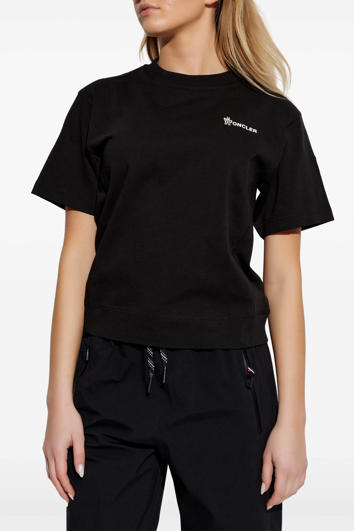 エンボス加工 ロゴ Tシャツ