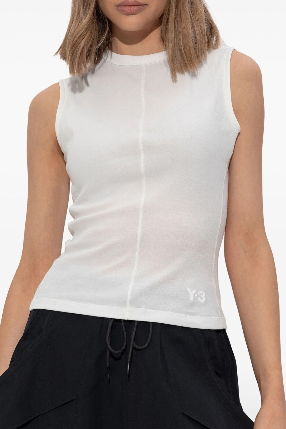 'Fit' トップ