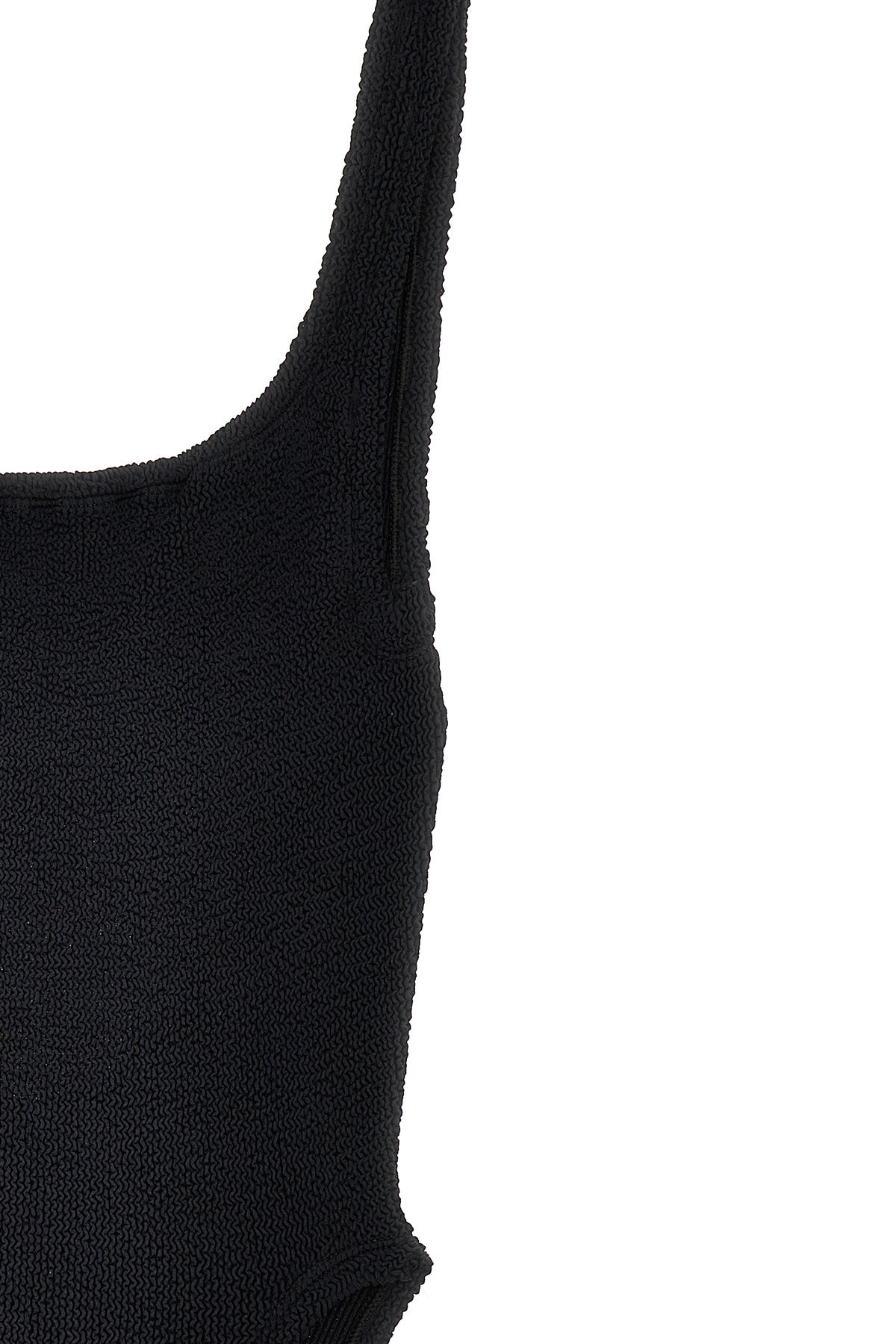 コスチューム 'Square Neck'