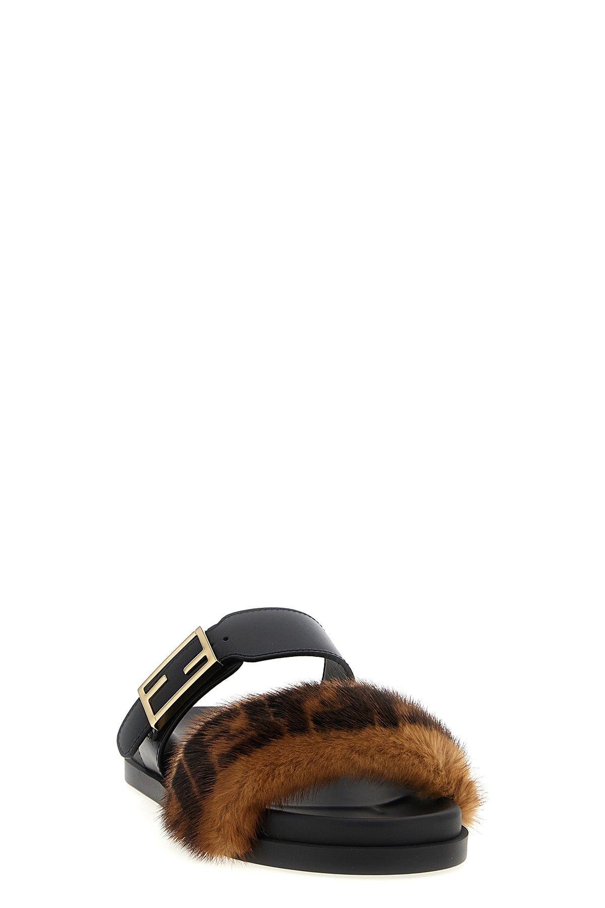 'Fendi Feel' スライド