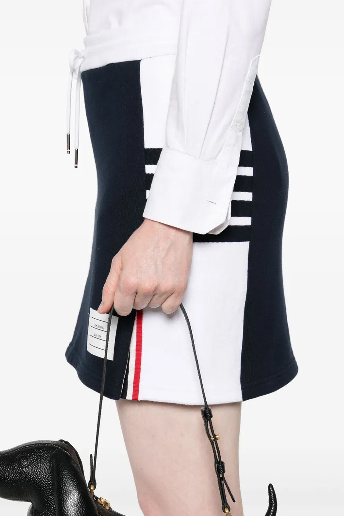 'Classic 4-Bar' スカート