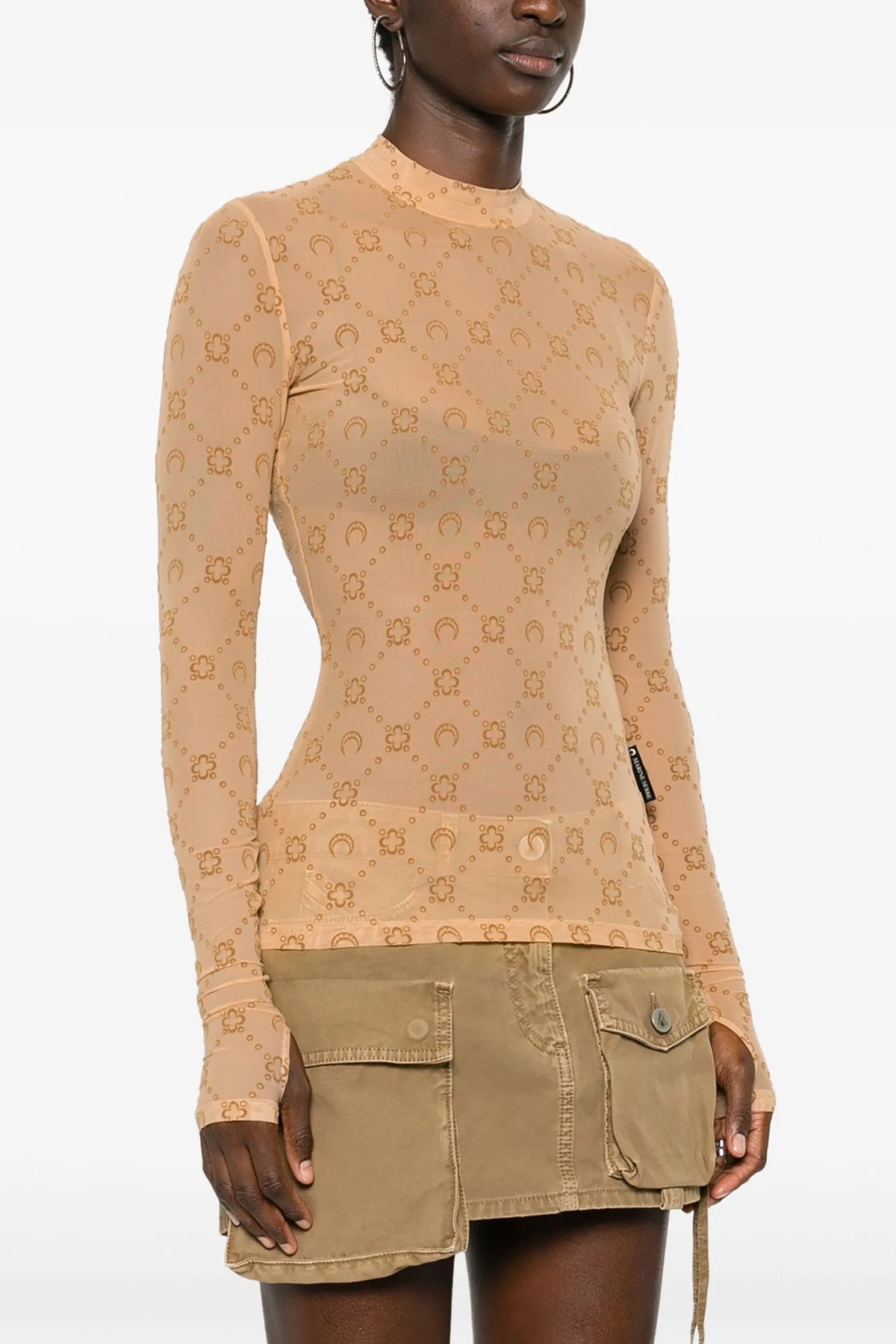 'Second Skin' トップ