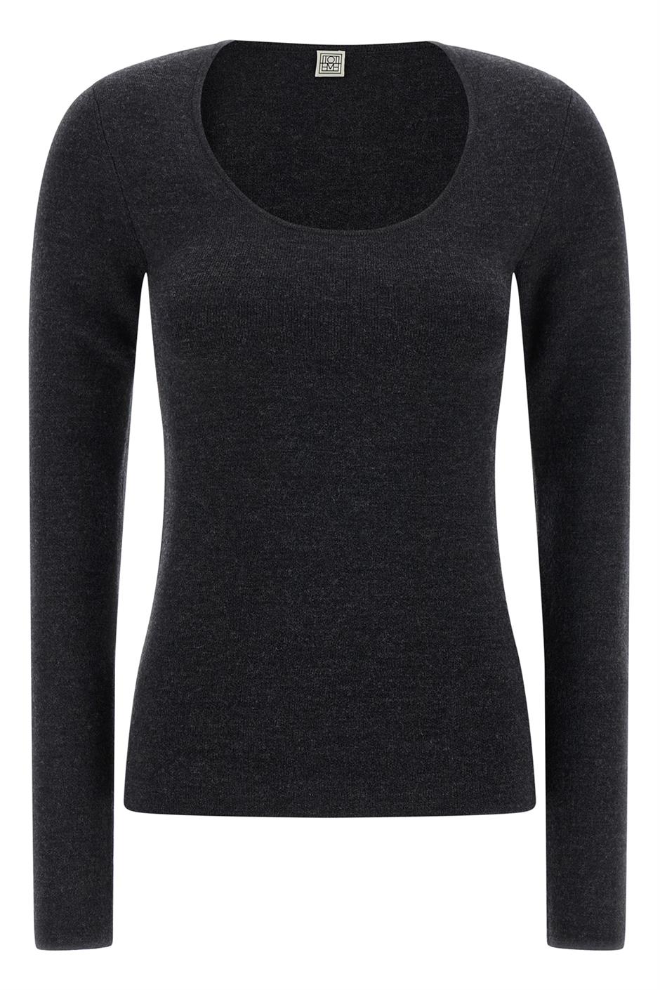 'Compact Knit' セーター