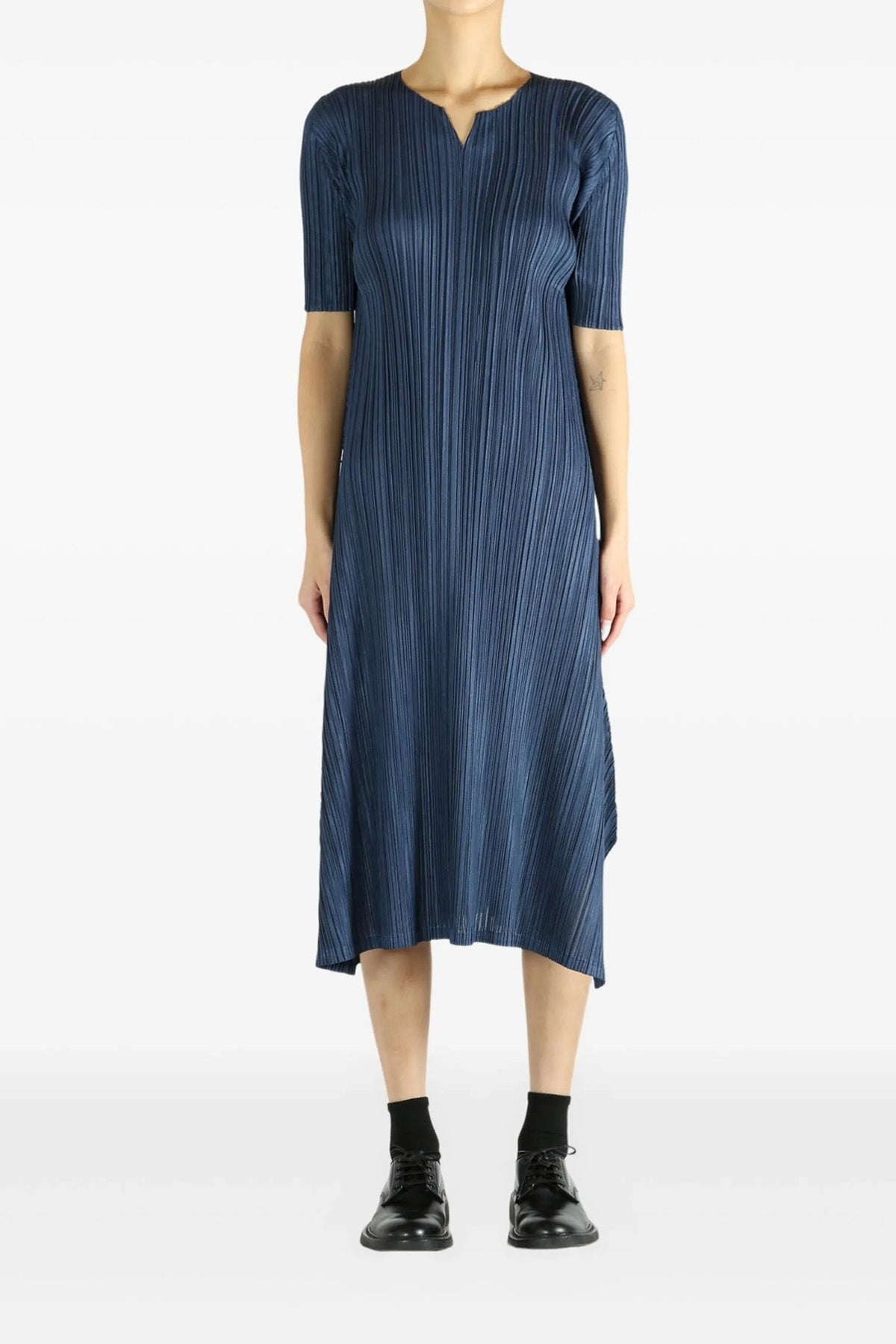 'Mellow Pleats' ドレス