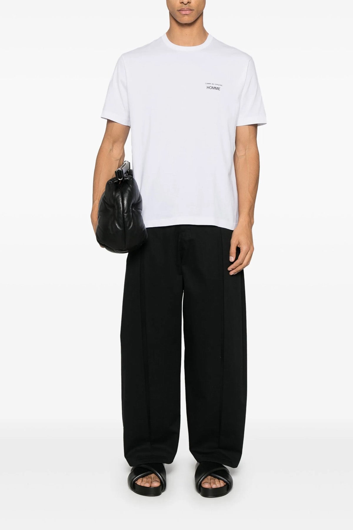 ロゴ Tシャツ