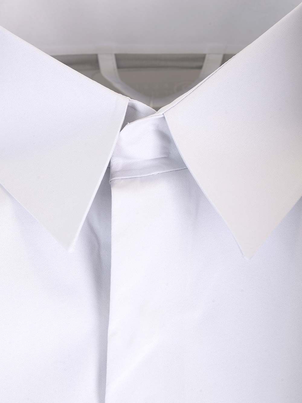 オーバーサイズ ホワイト テクニカル ファブリック シャツ MM6 Maison Margiela ウィズ ヒドゥン ボタン ファスナー