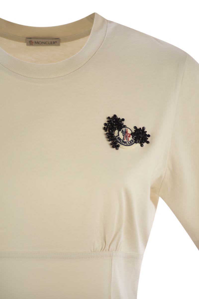コットン Tシャツ ウィズ ハンドメイド ビーズ