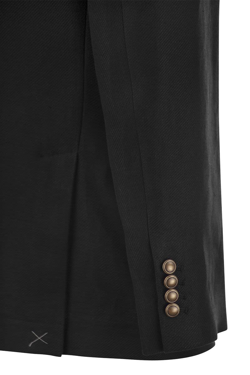 【きれいめファッション51選】上品さと清潔感をキープし Brunello Cucinelli/ブルネロ クチネリ｜ウール アンド シルク パンツ