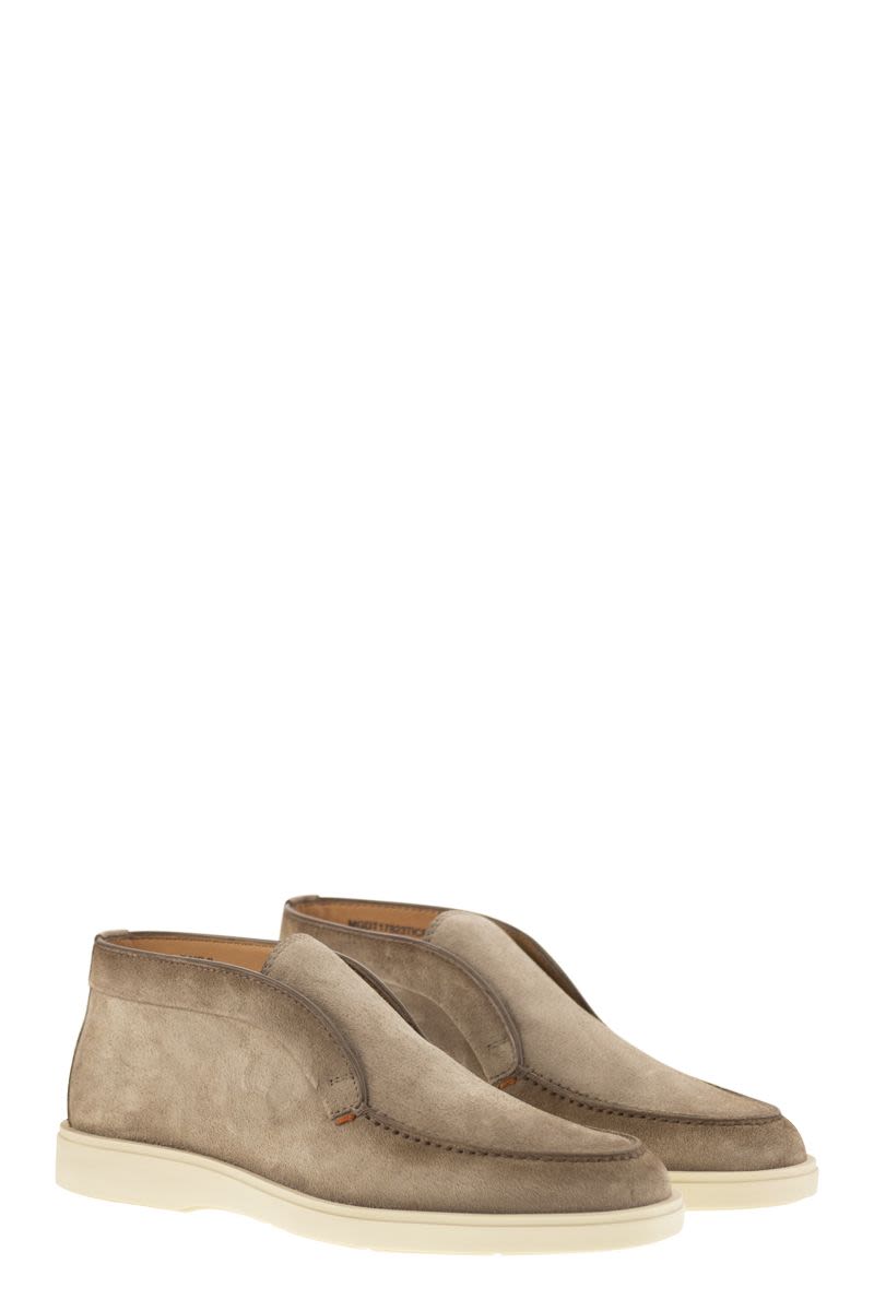 【★完売必至★】Santoni ☆ スエード デザートブーツ ☆完売必至☆】Santoni ☆ スエード デザートブーツ ブラウン