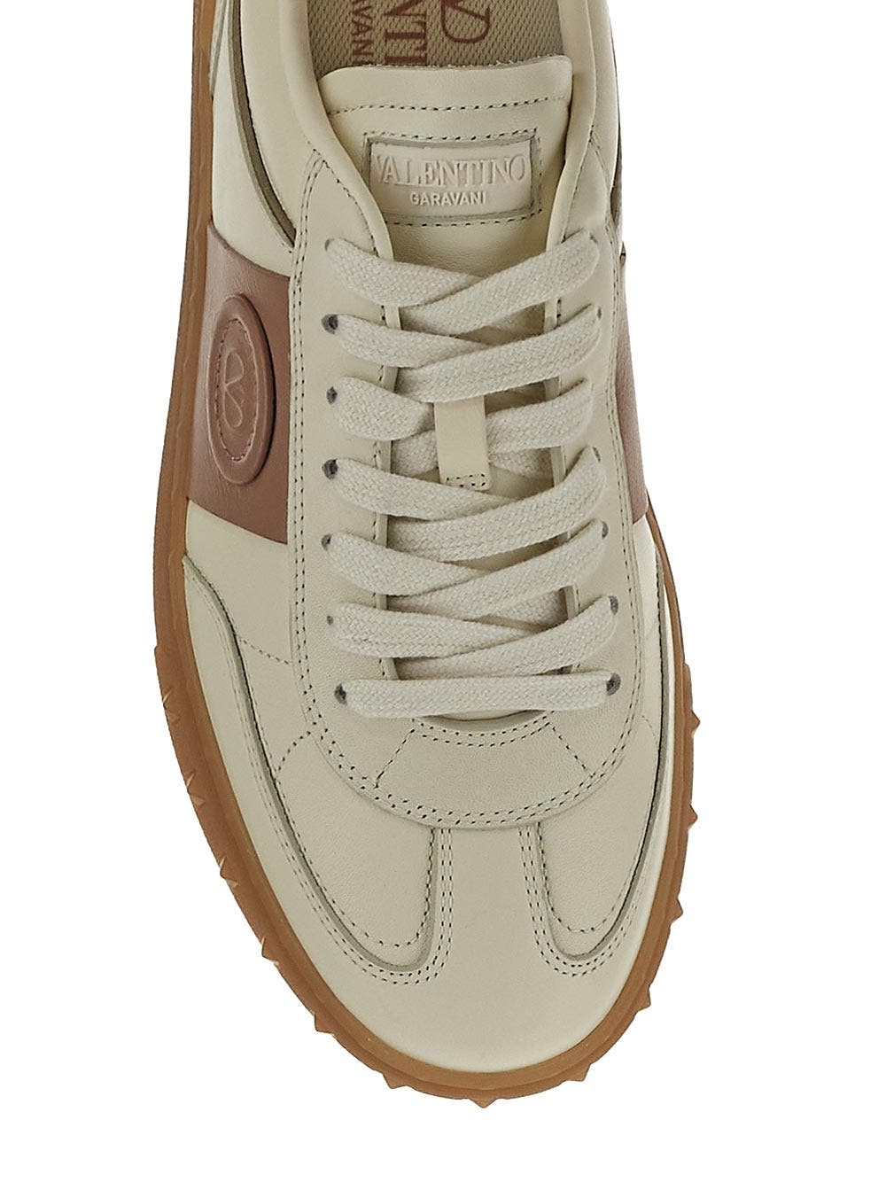 Valentino】ヴァレンティノ ワンスタッズカーフスキン スニーカー