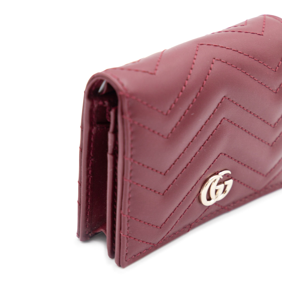 GUCCI★GGマーモント カードケース ウォレット★国内発送 GUCCI （新品・未使用品）グッチ GGマーモント キーチェーン付き