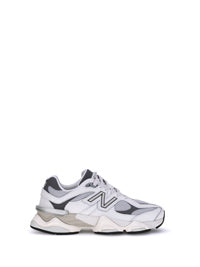 9060 スニーカー