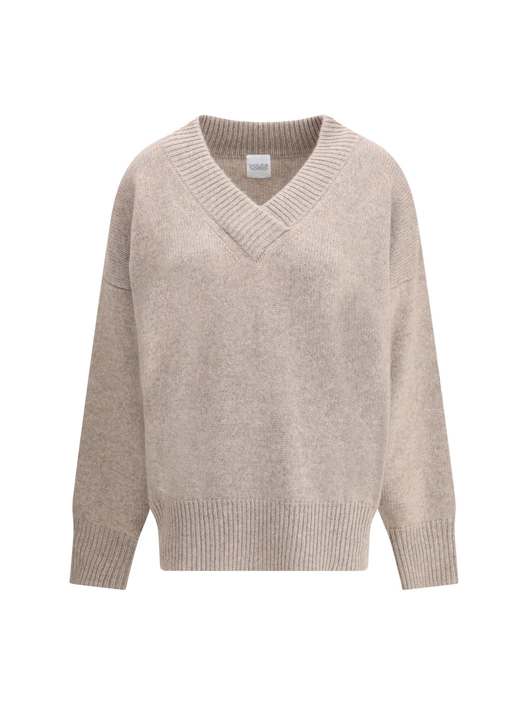 V-Neck Jumper in Wool and Cashmere