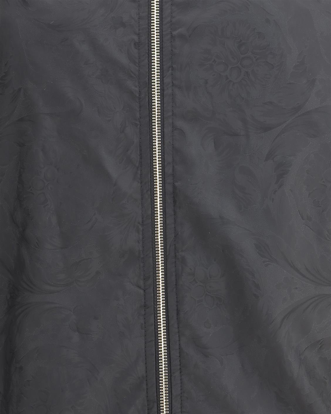 OUTERWEAR