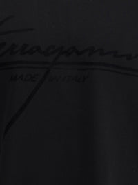 ロゴ Tシャツ