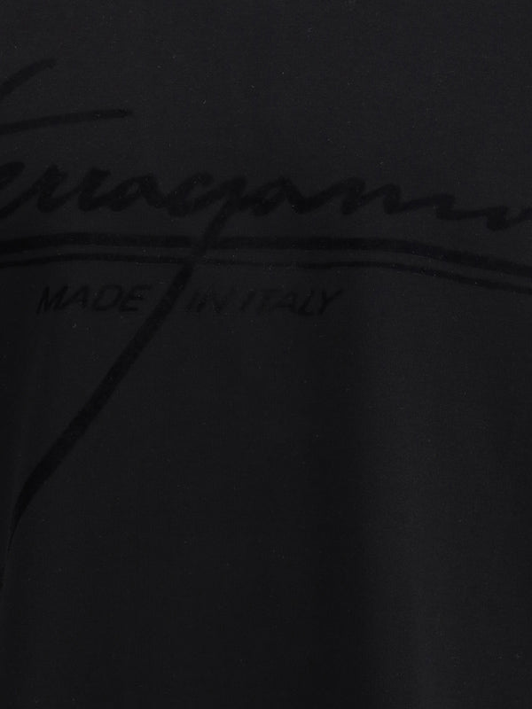 ロゴ Tシャツ