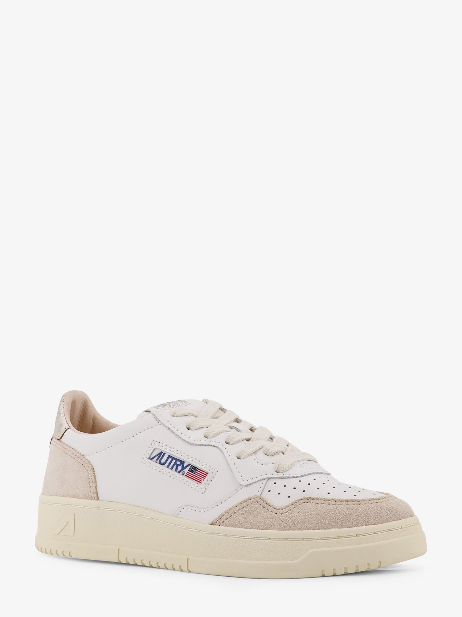 MEDALIST LOW レザー スニーカー