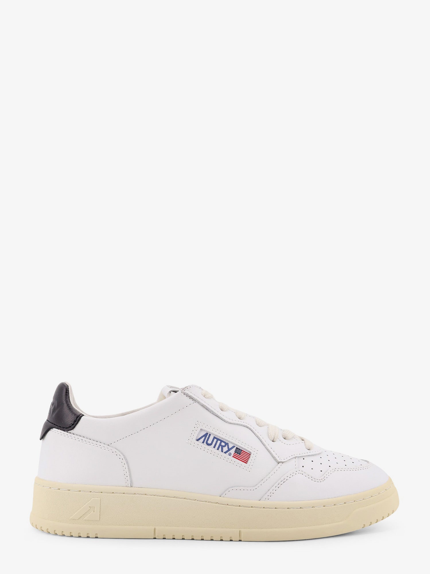 MEDALIST LOW レザー ローカット スニーカー