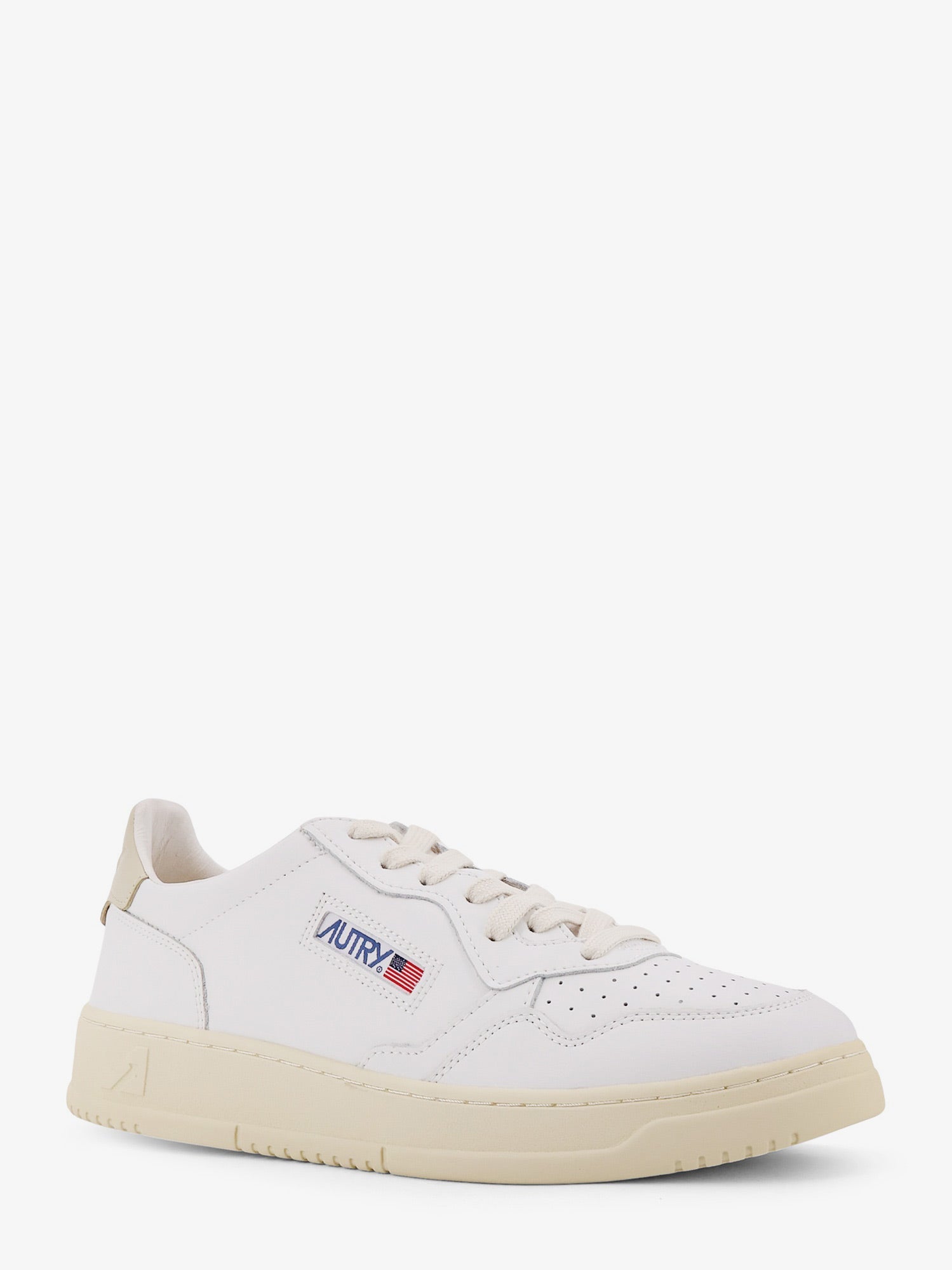 MEDALIST LOW レザー ローカット スニーカー